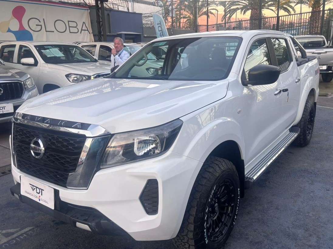 Nissan Navara D Cab