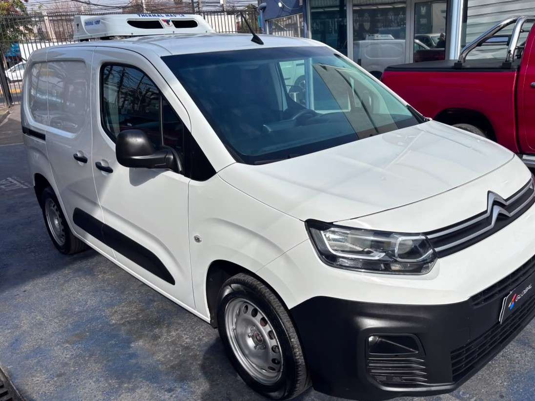 Citroën Berlingo K9