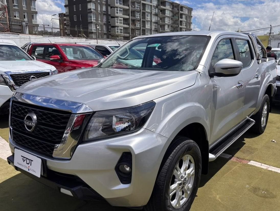 Nissan NAVARA 2024 (1/10)