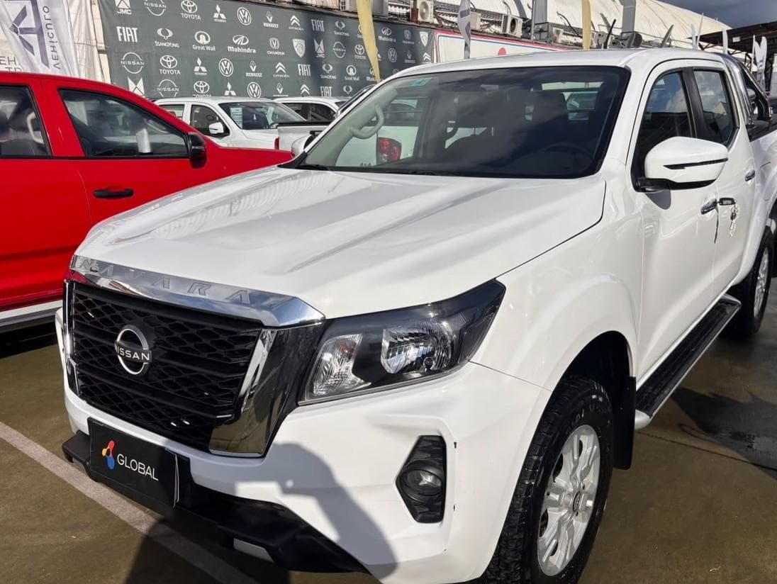 Nissan NAVARA 2023 (1/10)