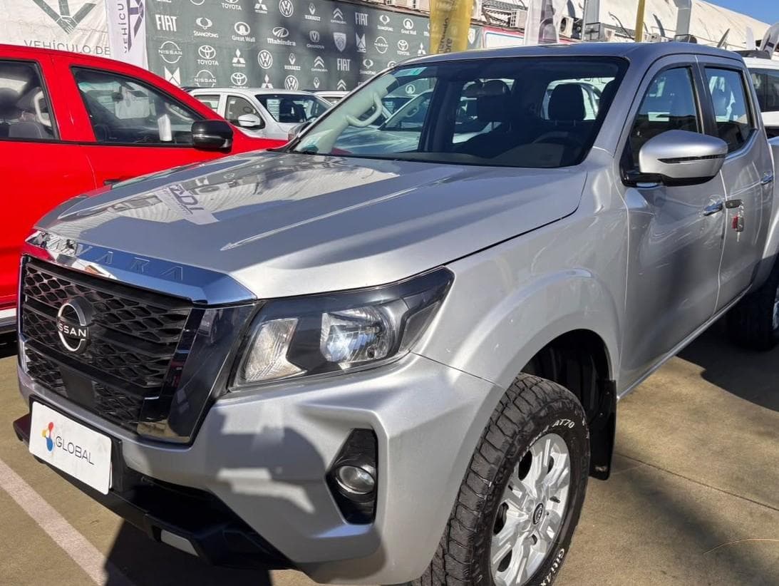 Nissan NAVARA 2023 (1/10)