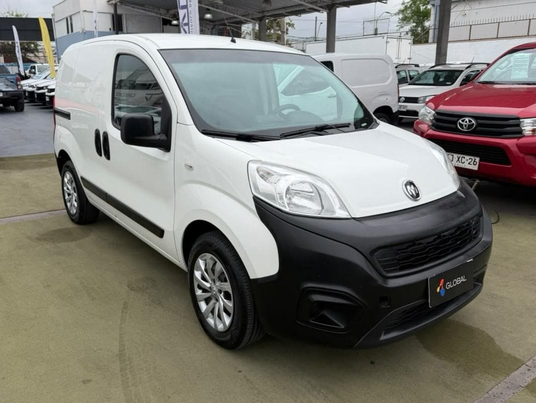 RAM VAN 700 CITY 2023 (1/10)
