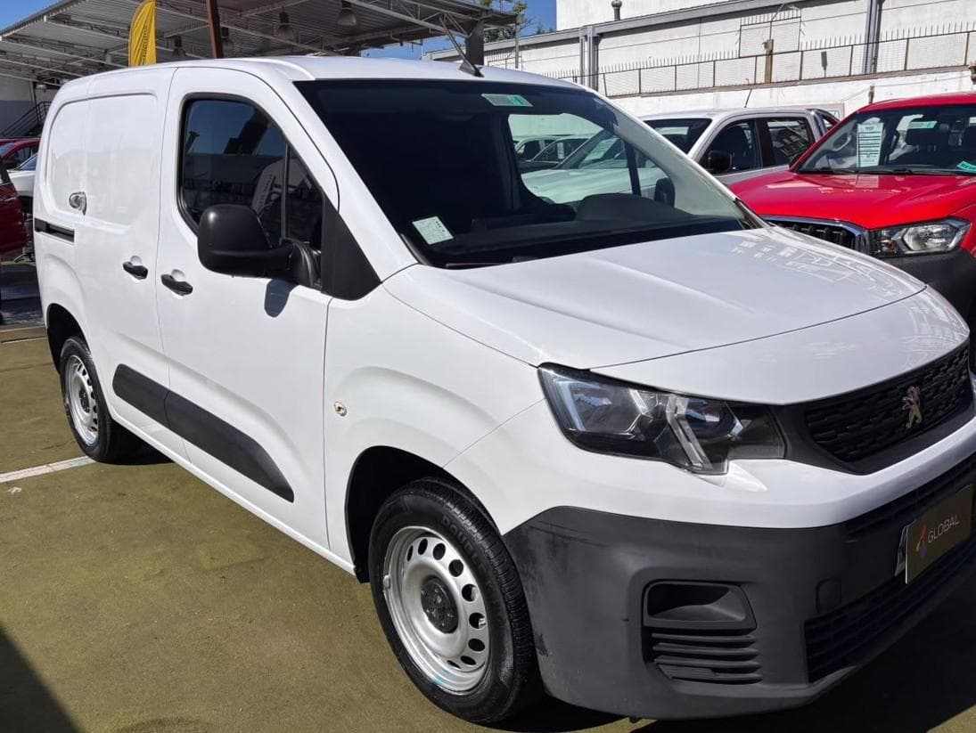 Peugeot PARTNER 2023 (1/10)